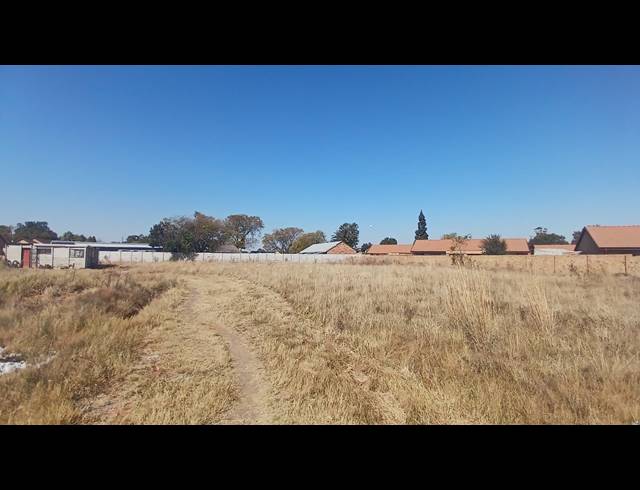 3,708M² VACANT LAND FOR SALE IN RIVERSDALE